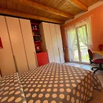Penthouse Valentino Daire