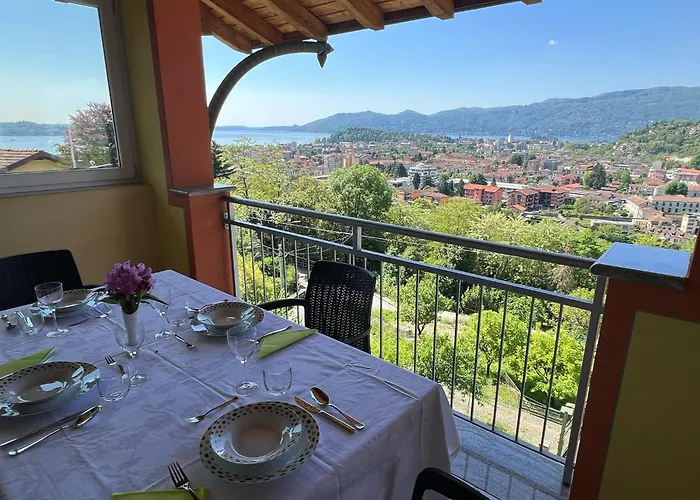 Penthouse Valentino 아파트 *