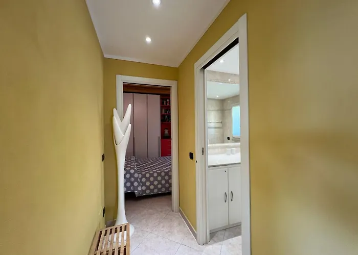 Penthouse Valentino 아파트 *