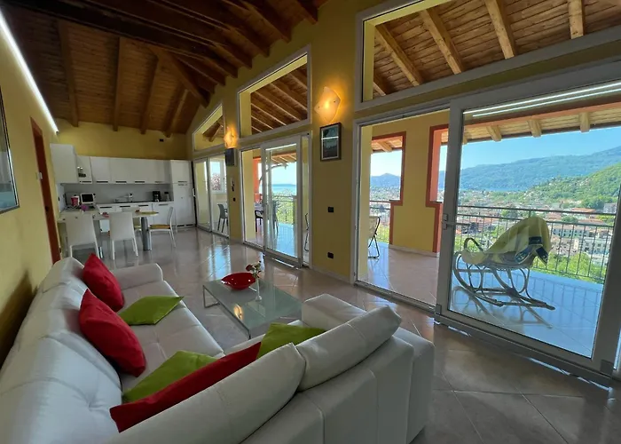 Penthouse Valentino *